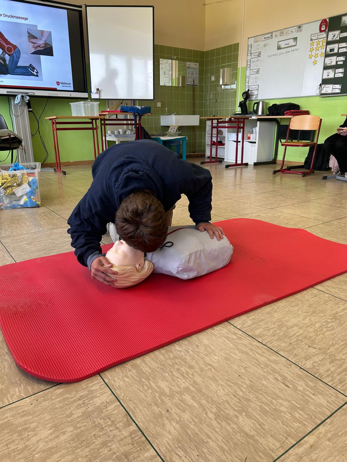 Erste-Hilfe-Kurs der L9