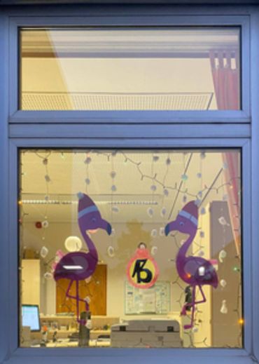 13.12 - Adventsfenster der Klasse L9