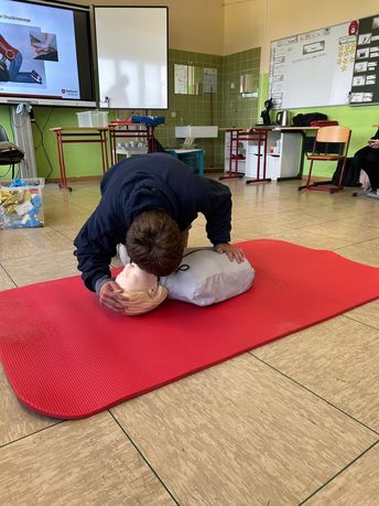 Erste-Hilfe-Kurs der L9