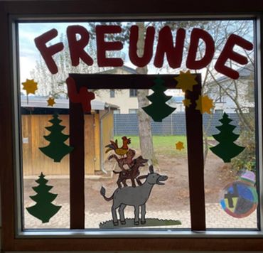 04.12 - Adventsfenster der Klasse S1a